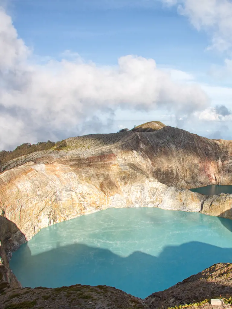 Indonesien – Vulkane und Traditionen in Flores